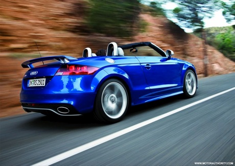 En azul: nuevas fotos del Audi TT-RS