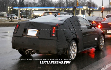 Fotos espía del Cadillac CTS-V Coupé en fase final