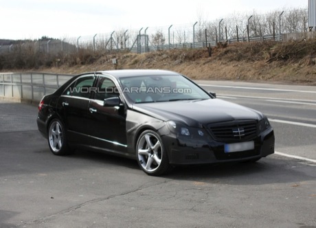Mercedes E63 AMG