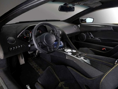 Lamborghini Murcielago LP670-4 SV