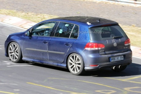 Volkswagen Golf R20, primeras fotos espía