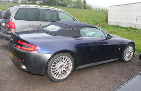 Aston Martin Vantage V12 Roadster, primeras fotos espía