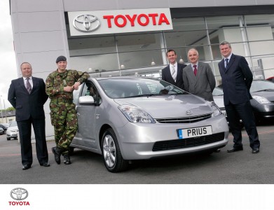 El Toyota Prius se alista en el ejército