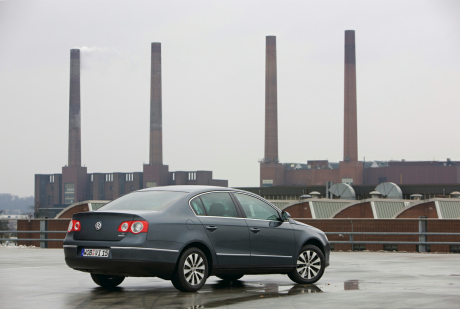 España: Volkswagen Passat TSI EcoFuel y Passat CC BlueTDI