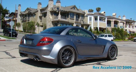 Mercedes SLK 55 AMG por Rex Accelero