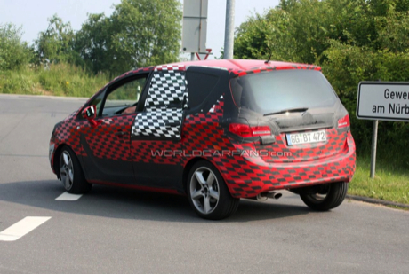 Nuevas fotos espía del Opel Meriva