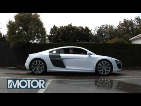 Audi R8 V10 versus Audi R8 V8 review