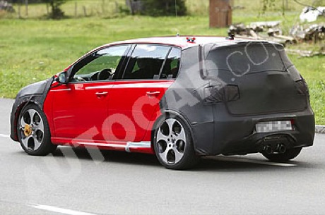 Nuevas fotos espía del VW Golf R20