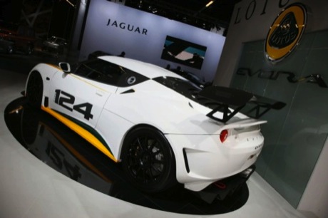 Lotus Evora y Evora Type 124, desde Frankfurt