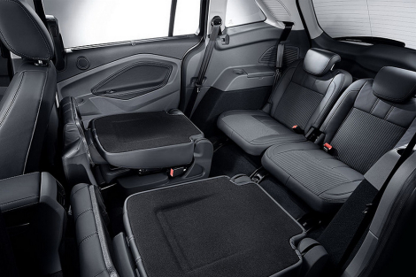 Ford-Grand-Ce-MAX-9