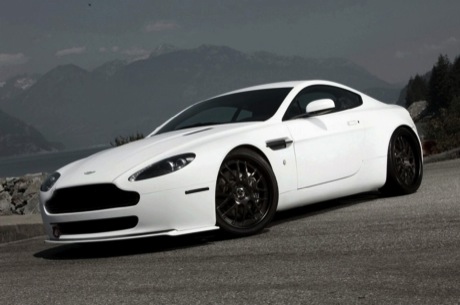 MWDesign Aston Martin V8 Vantage