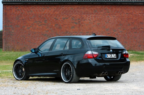 BMW M3 Touring V10