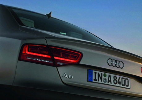 Nuevo Audi A8: escribe tu el título