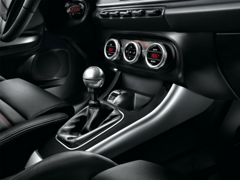 El interior del Alfa Giulietta, al descubierto