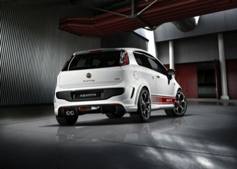 Abarth Punto Evo: ya es oficial