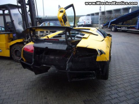 Fotos desagradables: Lamborghini Murciélago LP670-4 SV