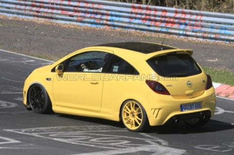 Opel Corsa OPC Nürburgring Edition: cazado