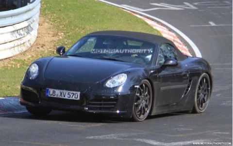 Nuevo Porsche Boxster: cazado a tres ruedas