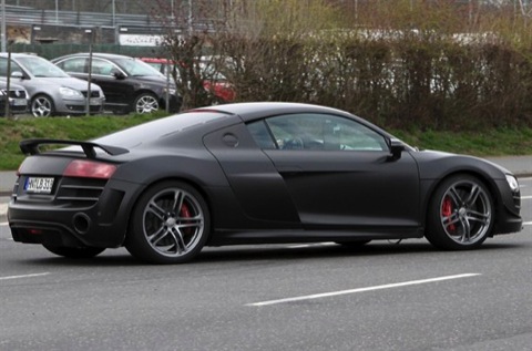 Audi R8 GT3: más fotos espía y nueva información