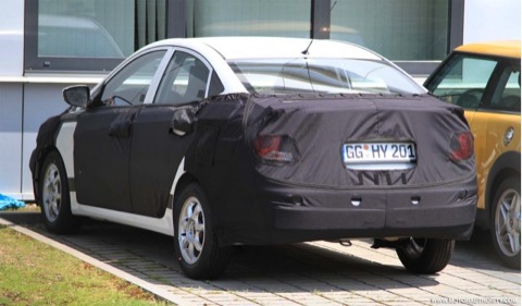 Hyundai Accent de nueva generación: fotos espía