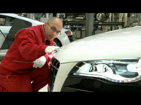 All New Audi R8 Spyder 2011 Production Plant