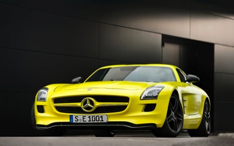 A sus pies: Mercedes-Benz SLS AMG E-Cell