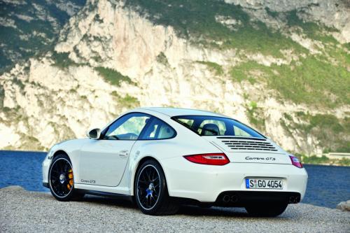 Porsche 911 Carrera GTS, otro más
