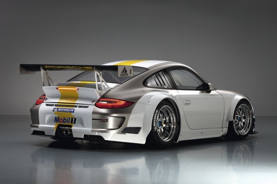 Porsche renueva el 911 RSR de cara a 2011