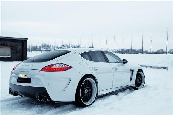 Porsche Panamera Moby Dick por Edo Competition... no, no hay palabras