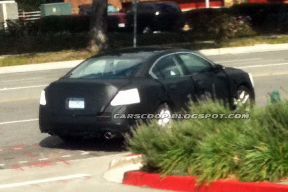 Fotos espía de un coche no identificado