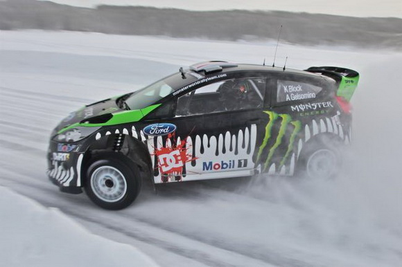 Ken Block probando el Ford Fiesta WRC