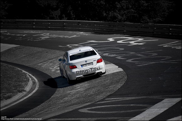 El BMW E60 M5 Ring Taxi derrapa hacia la historia