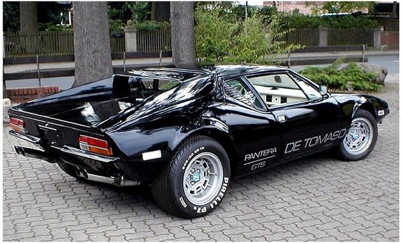 De Tomaso Pantera, presentación en Noviembre