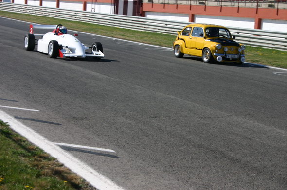 II Jornada de tandas TAC: turismos de calle y de competición han ocupado el circuito de Albacete