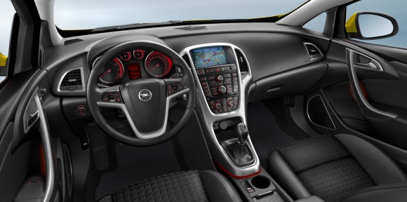 Opel Astra GTC, nuevos detalles y fotos oficiales