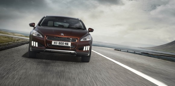 Oficial: Peugeot 508 RXH