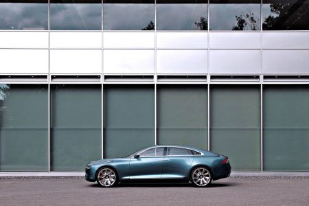 03-volvo-concept-you-f