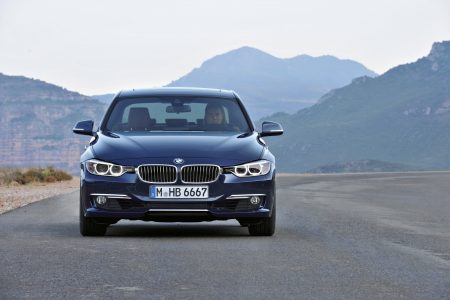 BMW Serie 3 F30: equipamiento, motorizaciones y galería