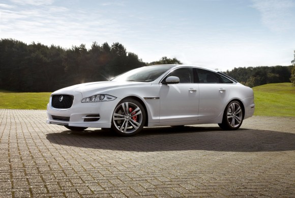 Jaguar lanza los paquetes Speed y Sport para el XJ