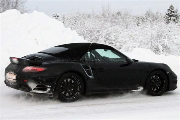 2013 Porsche 911 Turbo Cabrio, fotos espía