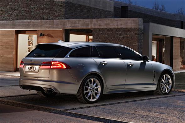 Jaguar XF Sportbrake, oficial