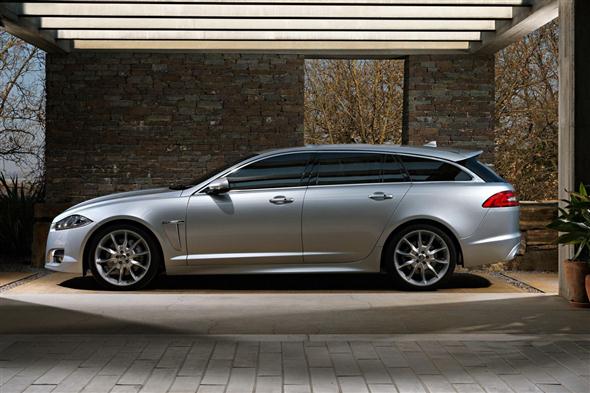 Jaguar XF Sportbrake, oficial