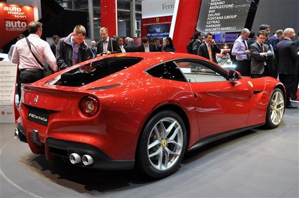 Ginebra 2012: Ferrari F12 Berlinetta