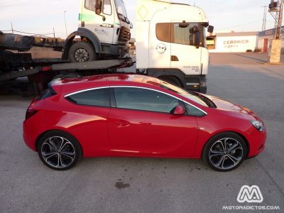 Prueba Opel Astra GTC 1.6 Turbo 180 caballos (Parte 2)