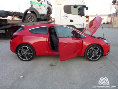 Prueba Opel Astra GTC 1.6 Turbo 180 caballos (Parte 2)