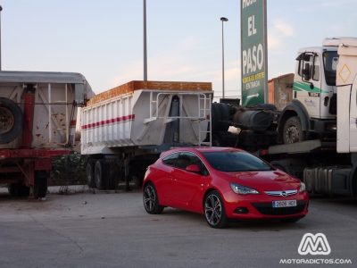 Prueba Opel Astra GTC 1.6 Turbo 180 caballos (Parte 2)