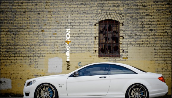 Mercedes CL63 AMG con zapatos ADV.1 nuevos