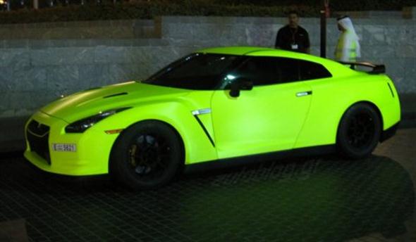 Matte-Green-Fluorescent-Nissan-GT-R-in-Dubai