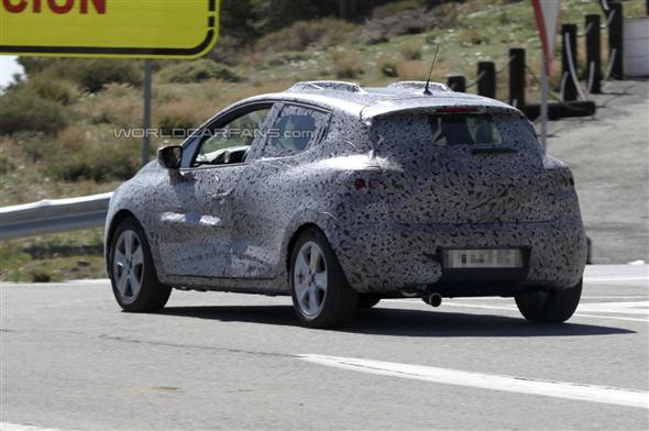 Próximo Renault Clio, nuevas fotos espía