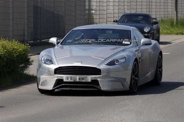 Aston Martin DB9